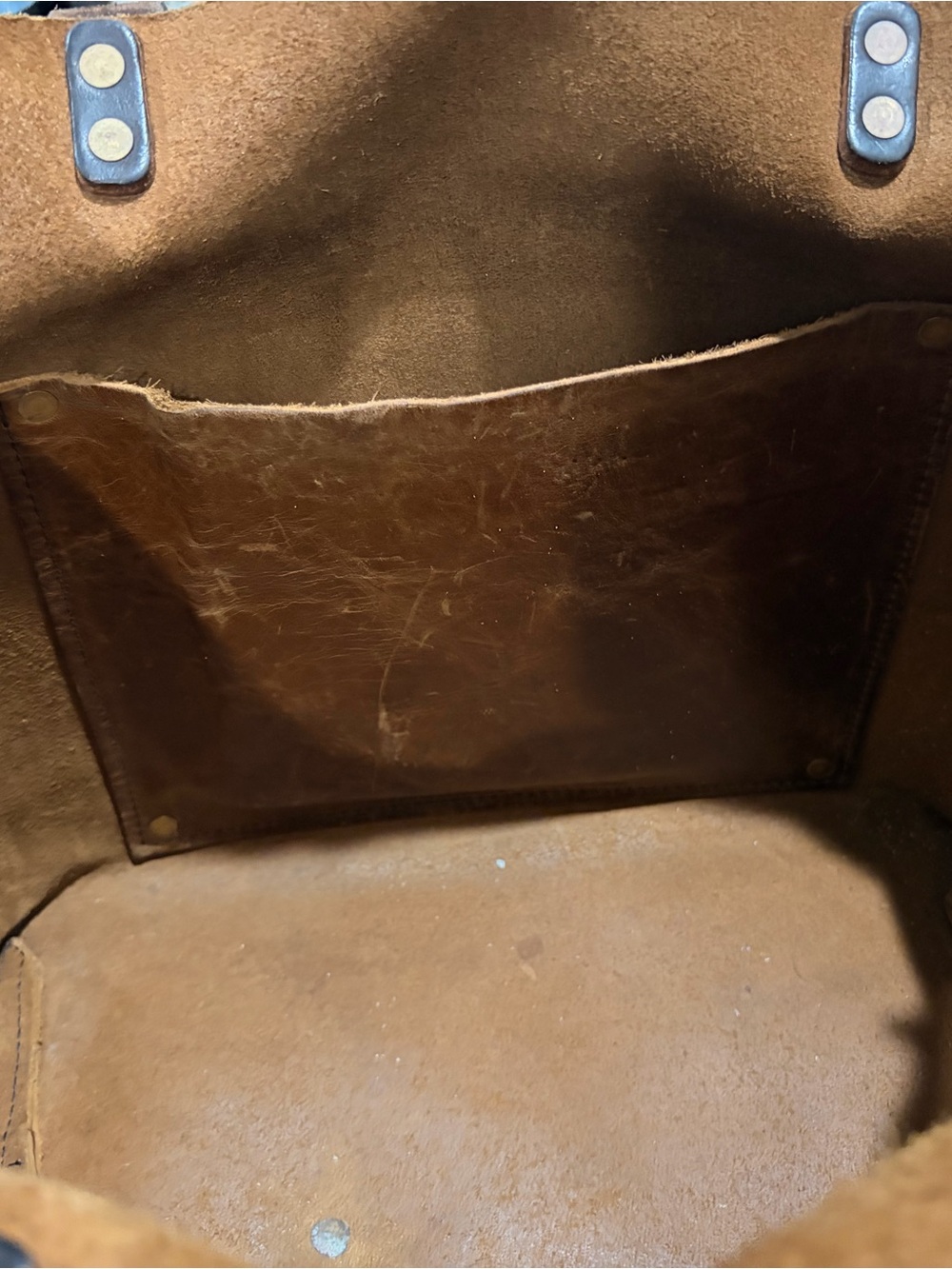 River City Classic Brown Leather Tote Bag - Picture 8 of 9